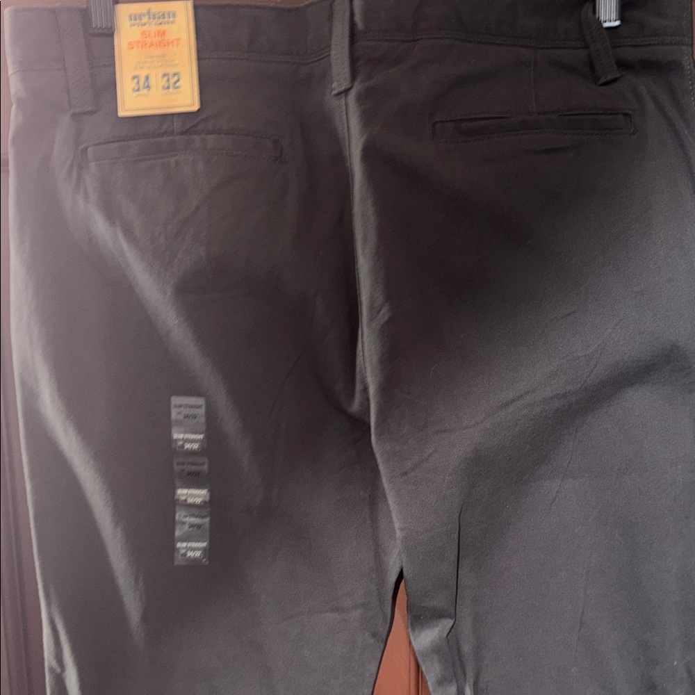 Urban Pipeline Men's Dark Gray Chinos — image 4 of 4